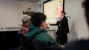Study In London (PPC) (Portuguese) 461 Study In London (PPC) (Portuguese) 5