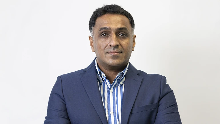 Dr Raja Ujjan (BEng, MSc, PhD)